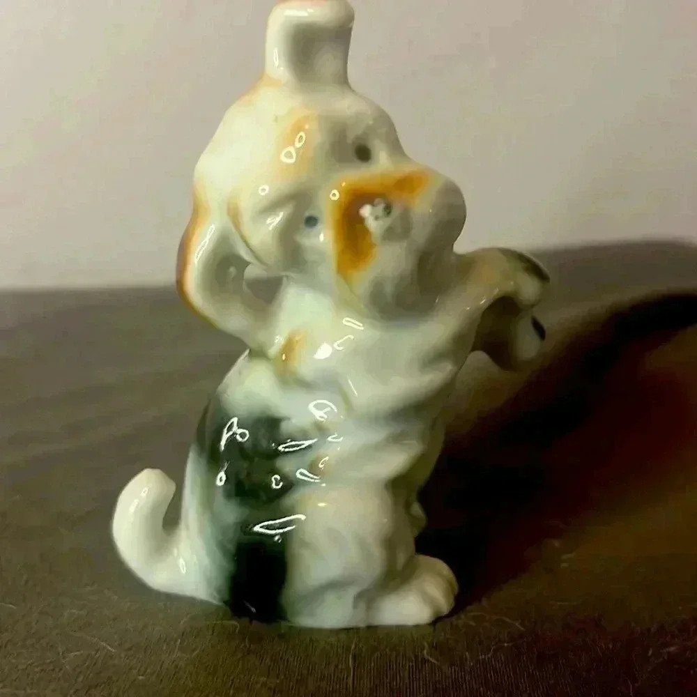 Vtg Ceramic porcelain Schnauzer Terrier  Dog Figurine  4.5in tall ADORABLE Japan